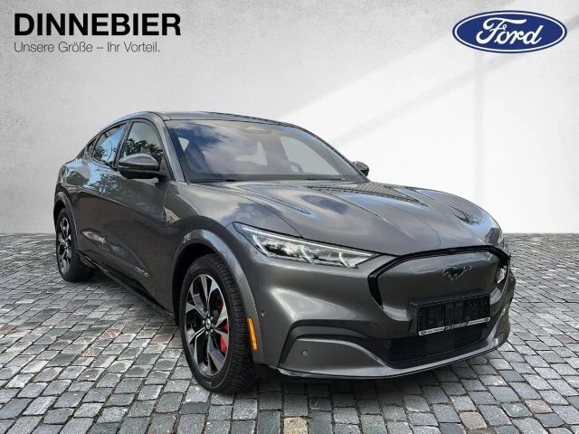 Ford Mustang Mach-E AWD