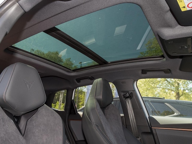 Cupra Terramar 1.5 e-Hybrid VZ