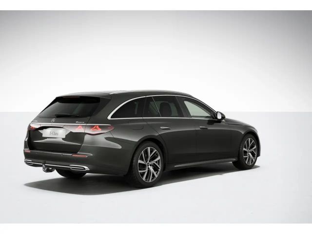 Mercedes-Benz E 220 4MATIC E 220 d Estate