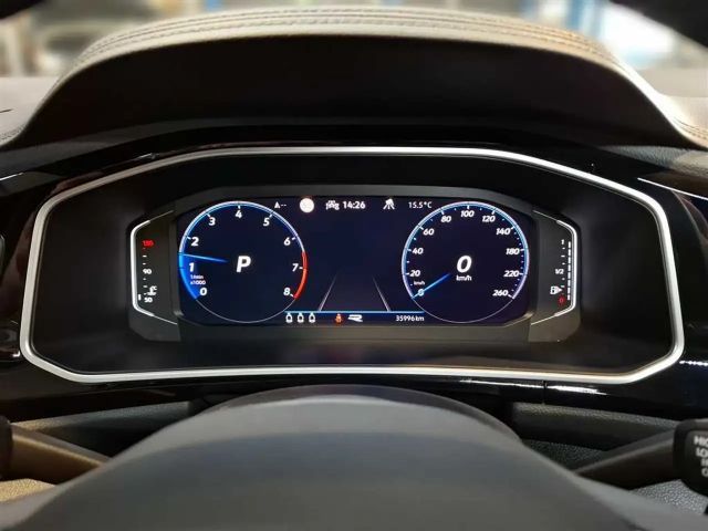 Volkswagen T-Roc 1.5 TSI DSG R-Line