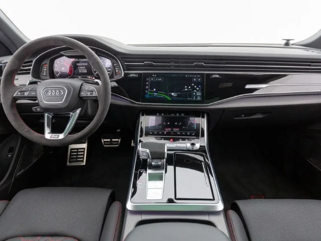 Audi RS Q8 Performance