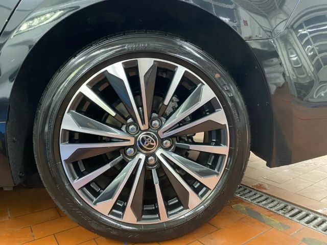 Toyota Corolla Hybride Team D