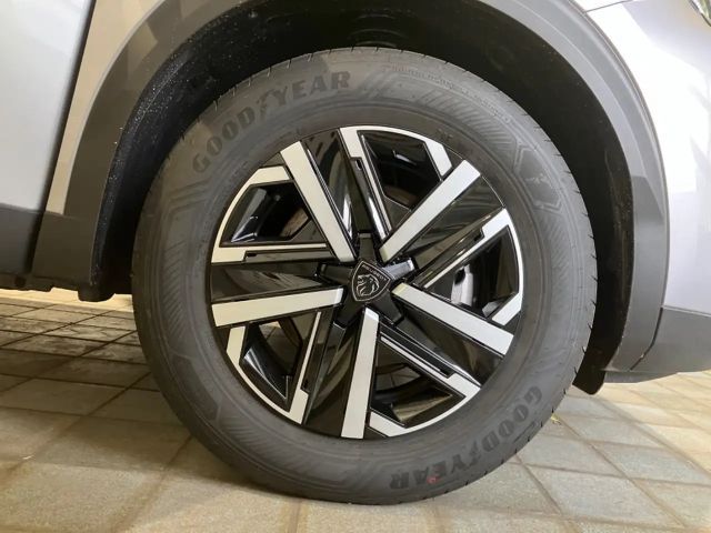 Peugeot 2008 1.2 145 S tyle LED+SHZ+KlimaA+PDC+Facelift