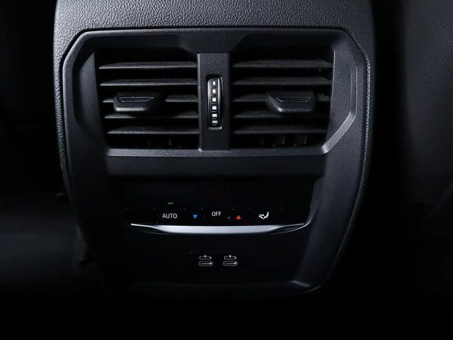 BMW 330 330e Touring