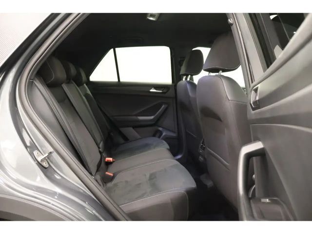 Volkswagen T-Roc 1.5 TSI DSG R-Line