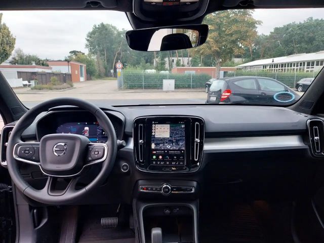 Volvo XC40 Plus