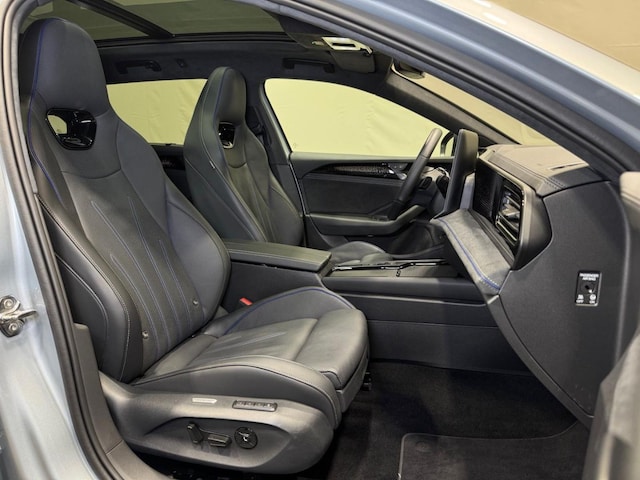 Volkswagen Passat 2.0 TDI DSG R-Line Variant