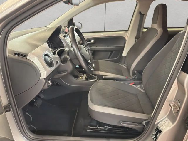 Volkswagen e-up! Plus Style