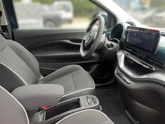 Fiat 500 mit SHZ*RFK*Totwinkel-Warner