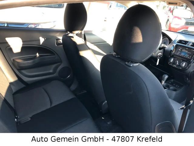 Mitsubishi Space Star Star