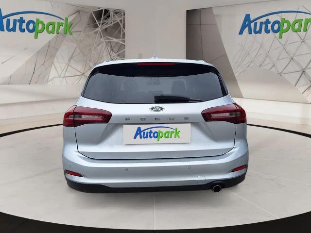 Ford Focus Titanium Wagon