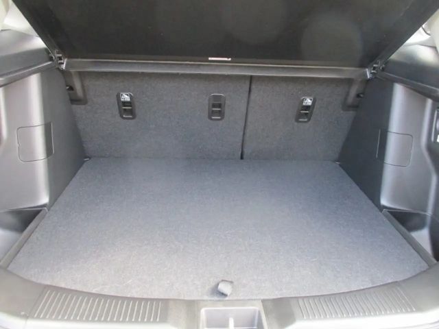 Suzuki S-Cross Hybrid