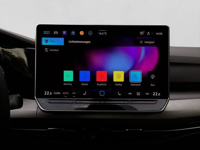 Volkswagen Golf 1.5 TSI DSG Life Variant