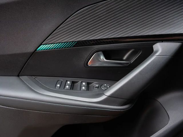 Peugeot 2008 Allure Pack EAT8 PureTech