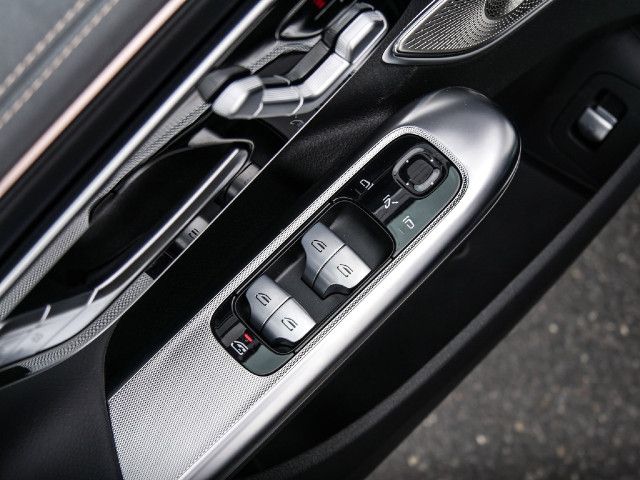 Mercedes-Benz EQE 350 Sedan