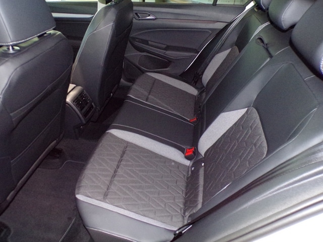 Volkswagen Golf 1.5 TSI