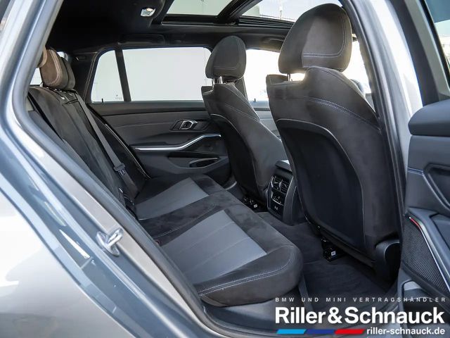 BMW 320 320i M-Sport Touring