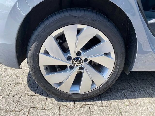 Volkswagen Golf 2.0 TDI Golf VIII Style