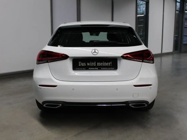 Mercedes-Benz A 180 Progressive