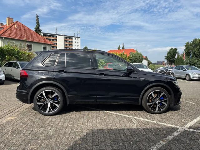 Volkswagen Tiguan 2.0 TSI DSG