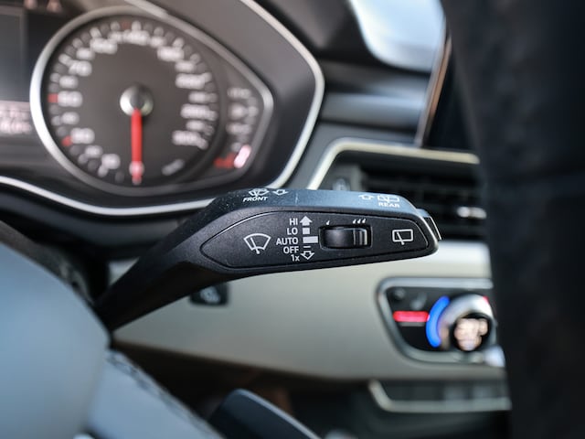 Audi A4 35 TFSI Avant S-Tronic