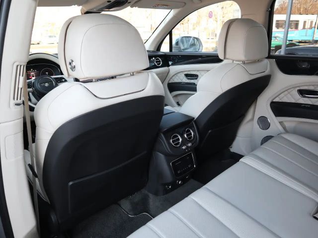 Bentley Bentayga V8