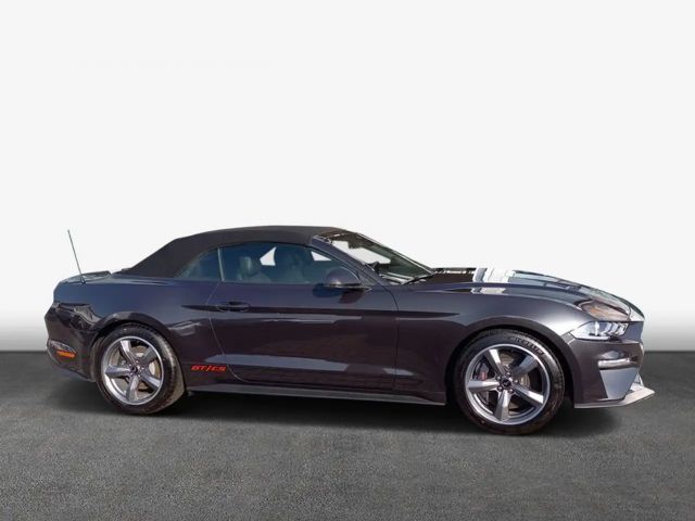 Ford Mustang Convertible GT 5.0 V8