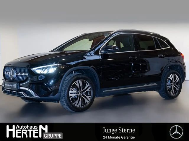 Mercedes-Benz GLA 200 Progressive