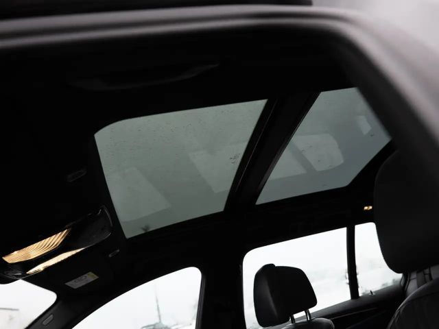 BMW 540 540d M-Sport Touring xDrive