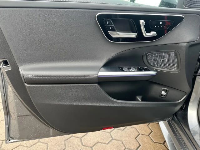 Mercedes-Benz C 200 AMG Line C 200 d Sedan