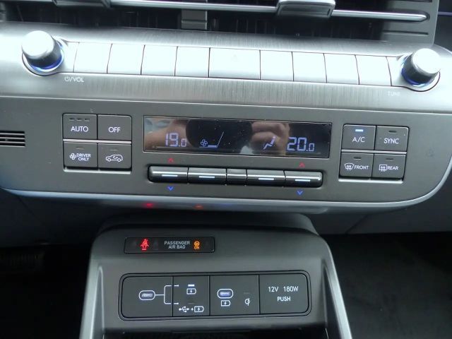 Hyundai Kona 64 kWh Electric Prime