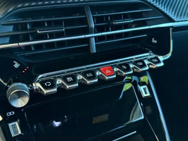 Peugeot E-2008 Allure Pack