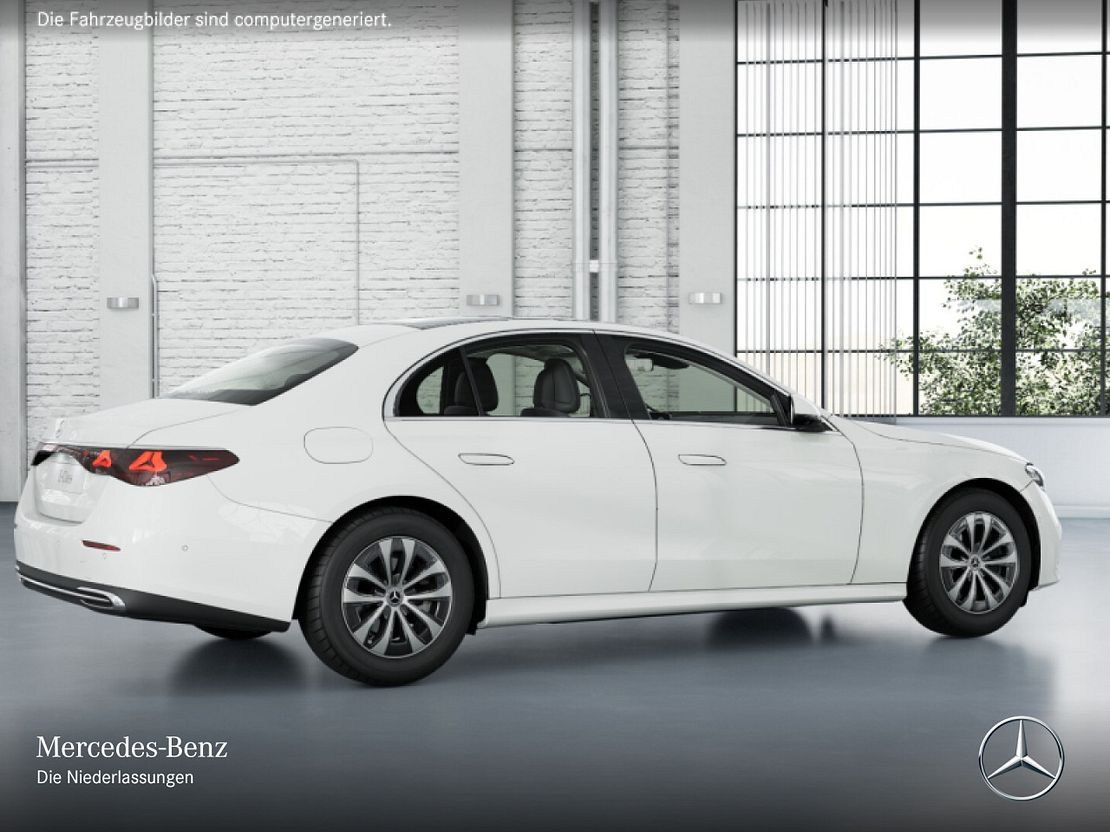 Mercedes-Benz E 200 AVANTGARDE Sedan