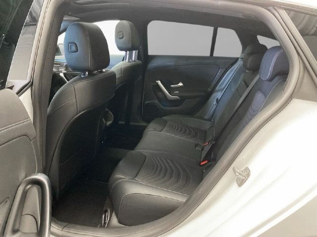 Mercedes-Benz CLA 180 Shooting Brake