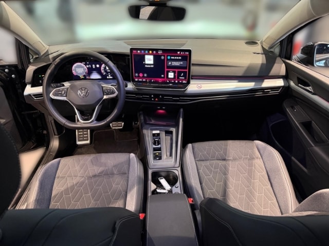 Volkswagen Golf 1.5 eTSI DSG Golf VIII