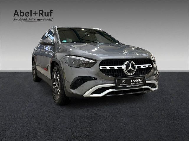 Mercedes-Benz GLA 200 GLA 200 d