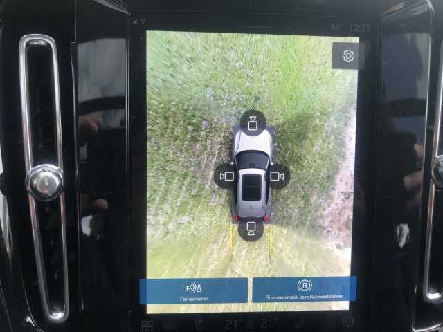 Volvo XC40 Dark Plus