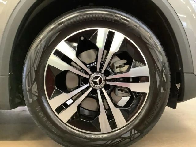 Mercedes-Benz GLA 200 ADVANCED-PLUS+NIGHT+18"+360°+AHK+LED-HIG