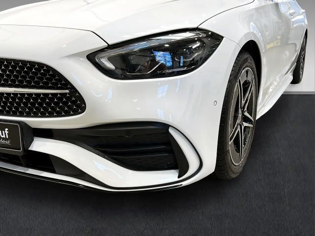 Mercedes-Benz C 200 AMG Line C 200 d Sedan