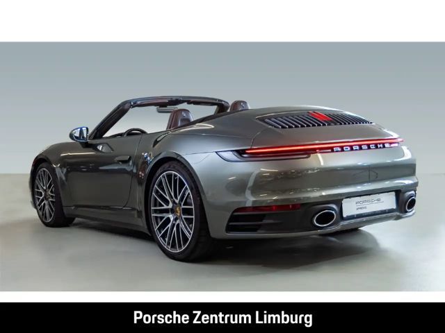 Porsche 992 4 Cabrio Carrera