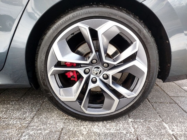 Skoda Octavia 2.0 TSI Combi RS