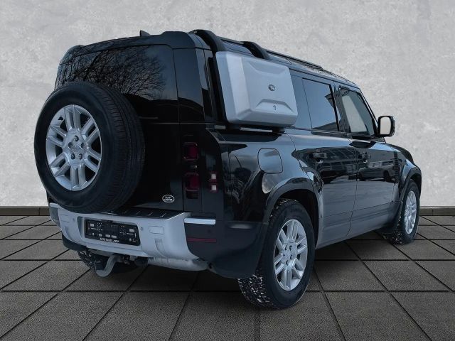 Land Rover Defender 110 D300 S