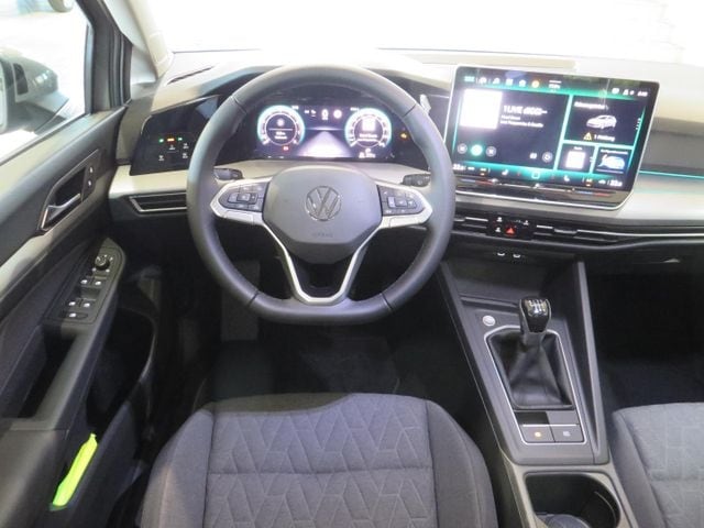 Volkswagen Golf 1.5 TSI Golf VIII Life