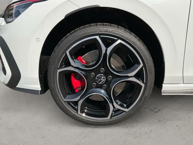 Volkswagen Golf 2.0 TSI DSG GTI