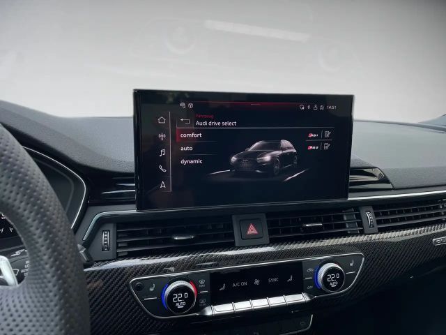 Audi RS4 Avant Quattro