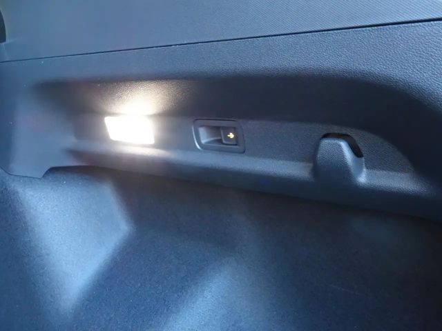 Ford Capri AWD Premium