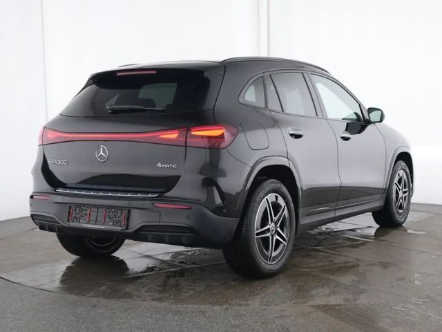 Mercedes-Benz EQA 300 4MATIC AMG Line