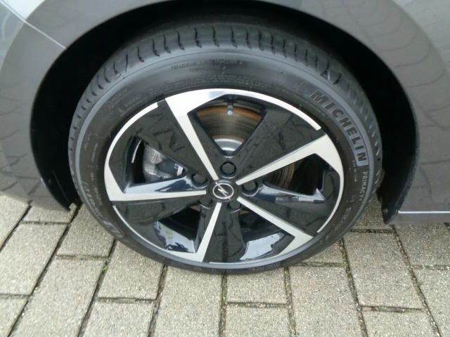 Opel Astra GS-Line Grand Sport