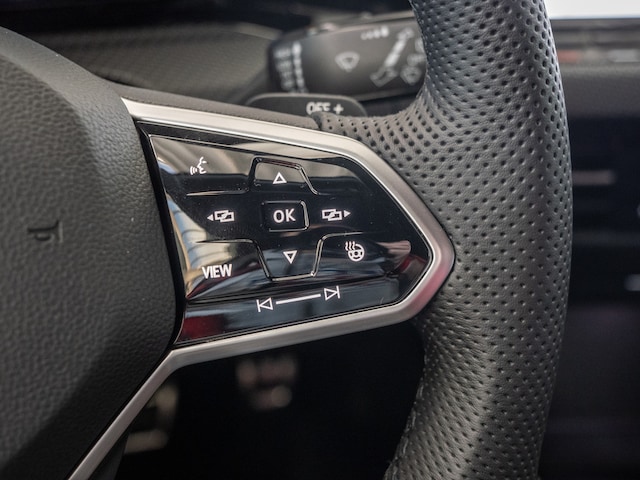 Volkswagen Golf 2.0 TSI Golf VIII R-Line