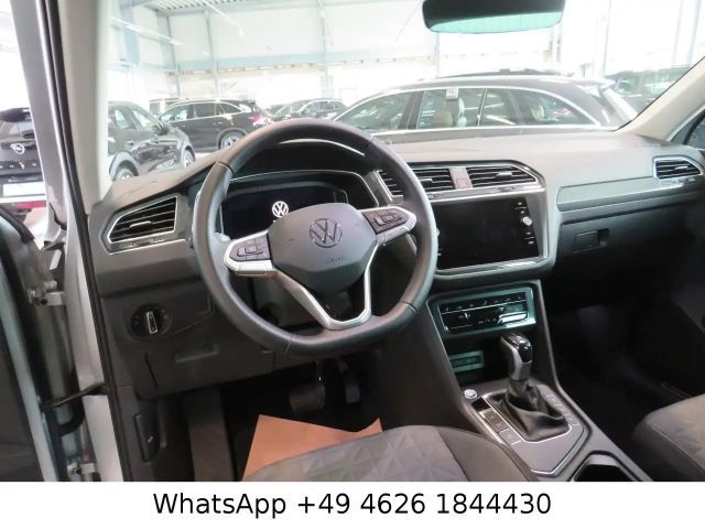 Volkswagen Tiguan IQ.Drive Life Sport